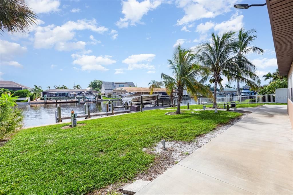 待售: $650,000 (2 贝兹, 2 浴室, 1519 平方英尺)