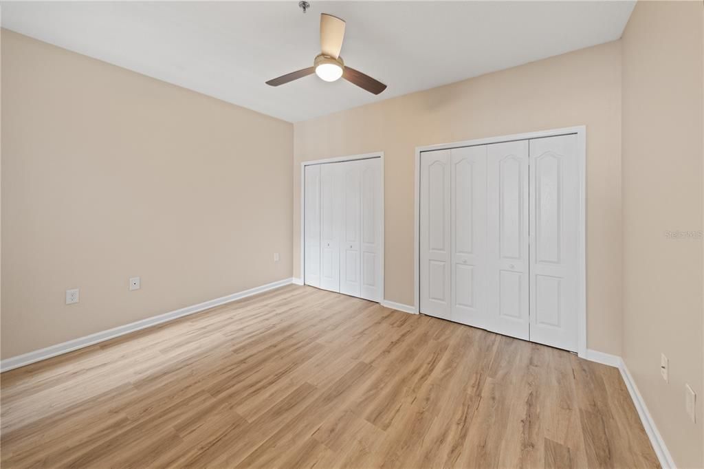 For Sale: $245,000 (3 beds, 2 baths, 1351 Square Feet)