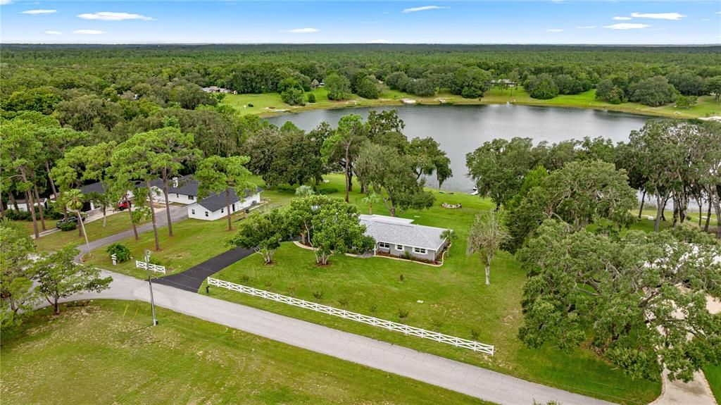 Vendido Recientemente: $475,000 (3 camas, 3 baños, 2090 Pies cuadrados)