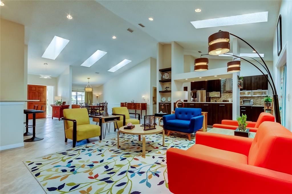 Active With Contract: $839,900 (4 beds, 2 baths, 3038 Square Feet)