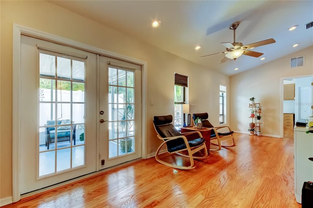 Active With Contract: $839,900 (4 beds, 2 baths, 3038 Square Feet)