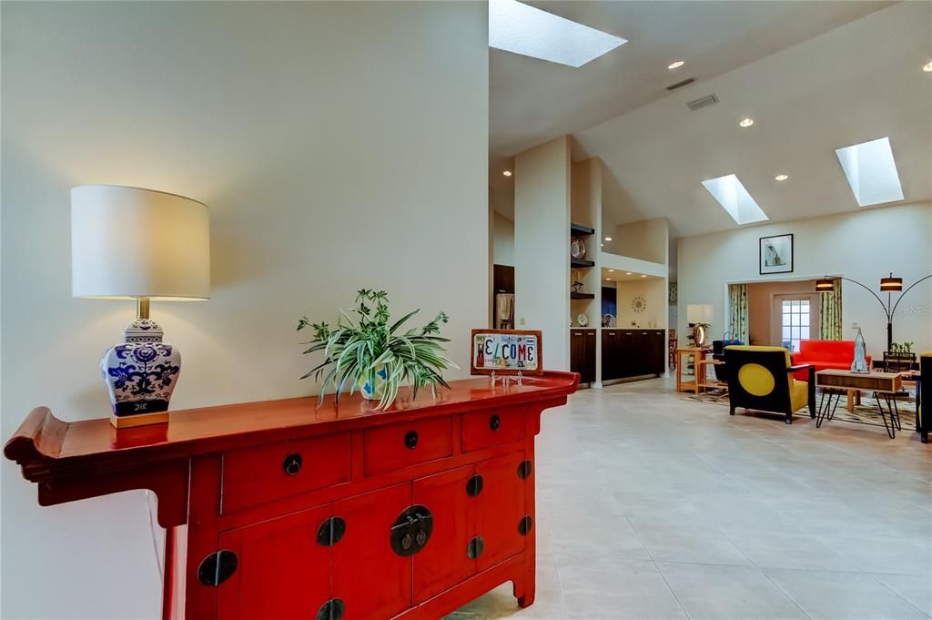 Active With Contract: $839,900 (4 beds, 2 baths, 3038 Square Feet)