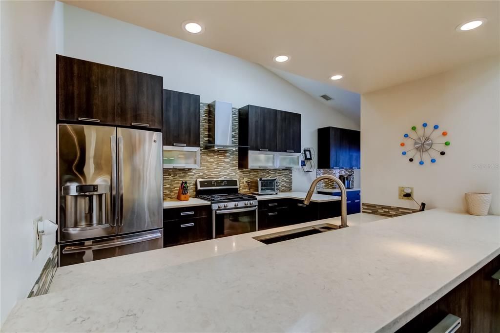 Active With Contract: $839,900 (4 beds, 2 baths, 3038 Square Feet)