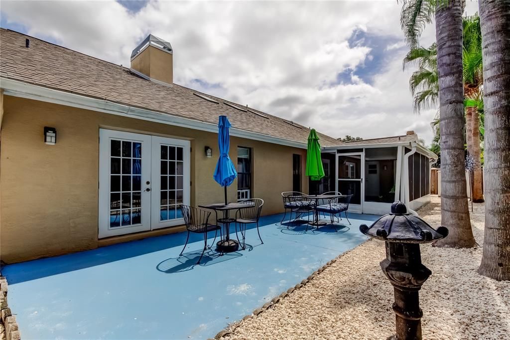 Active With Contract: $839,900 (4 beds, 2 baths, 3038 Square Feet)