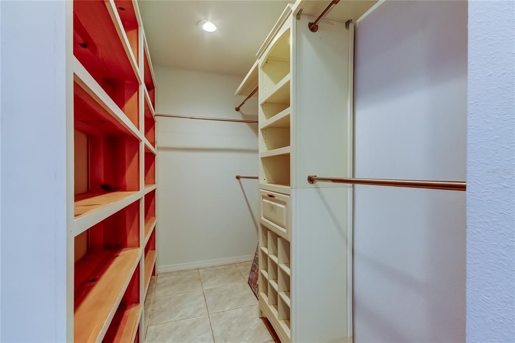 Active With Contract: $839,900 (4 beds, 2 baths, 3038 Square Feet)