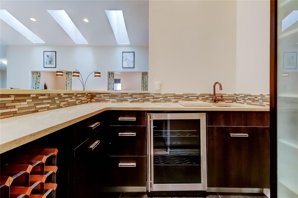 Active With Contract: $839,900 (4 beds, 2 baths, 3038 Square Feet)