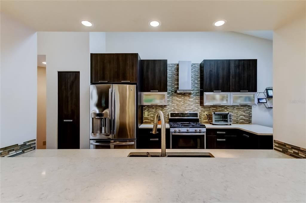 Active With Contract: $839,900 (4 beds, 2 baths, 3038 Square Feet)