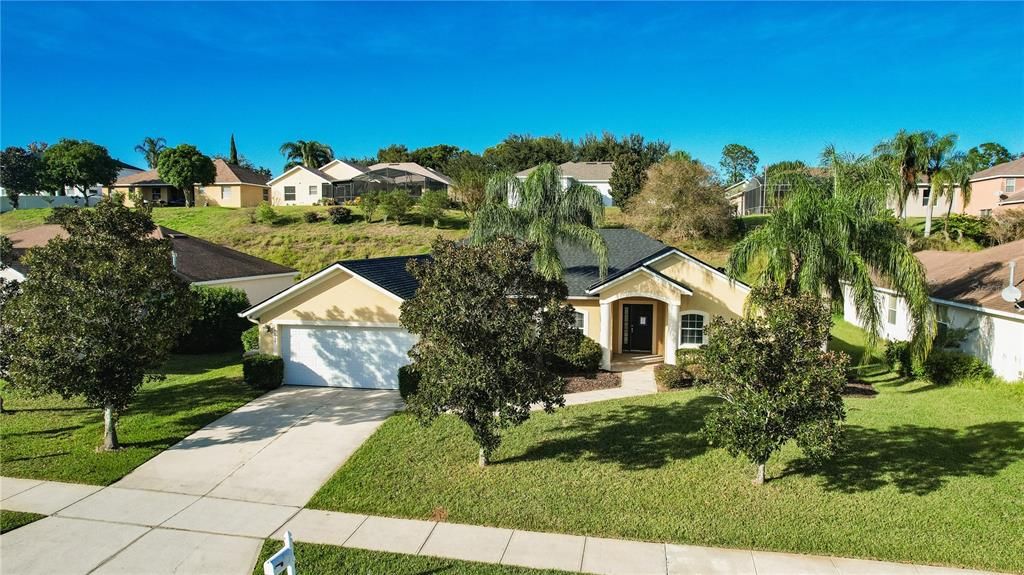 For Sale: $389,900 (3 beds, 2 baths, 1697 Square Feet)