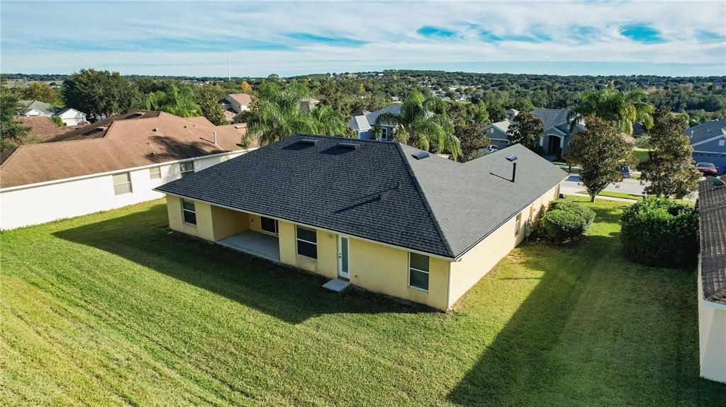 For Sale: $389,900 (3 beds, 2 baths, 1697 Square Feet)