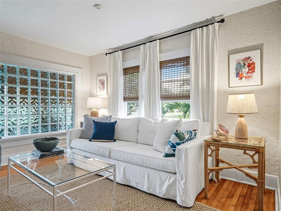 На продажу: $939,000 (3 спален, 3 ванн, 2092 Квадратных фут)