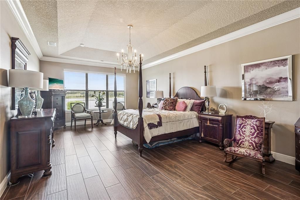 For Sale: $899,000 (3 beds, 2 baths, 2745 Square Feet)