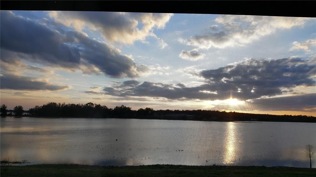 For Sale: $899,000 (3 beds, 2 baths, 2745 Square Feet)