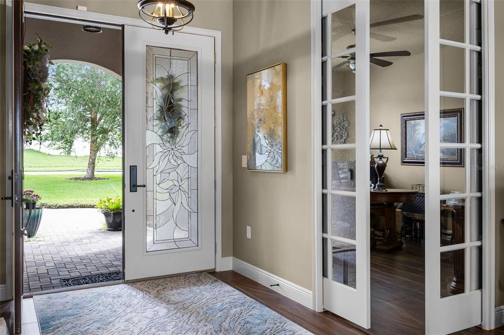 For Sale: $899,000 (3 beds, 2 baths, 2745 Square Feet)