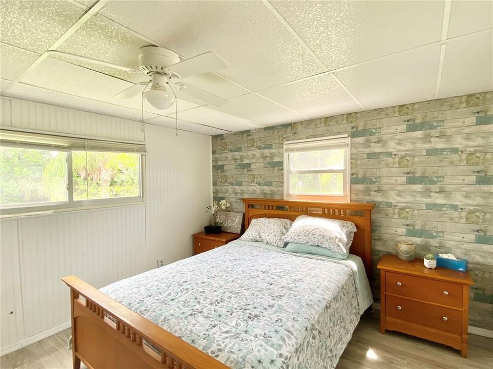 待售: $67,900 (2 贝兹, 2 浴室, 732 平方英尺)