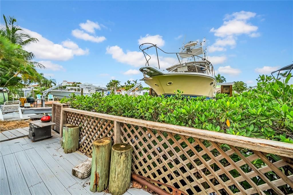 На продажу: $699,995 (2 спален, 2 ванн, 1684 Квадратных фут)