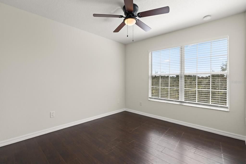 En Venta: $374,000 (4 camas, 3 baños, 2210 Pies cuadrados)