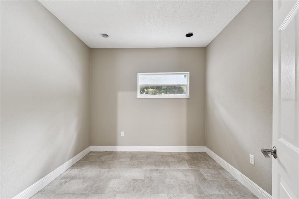 待售: $1,230,000 (5 贝兹, 4 浴室, 4651 平方英尺)