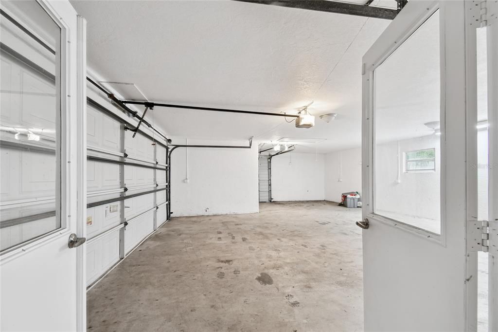 待售: $1,230,000 (5 贝兹, 4 浴室, 4651 平方英尺)