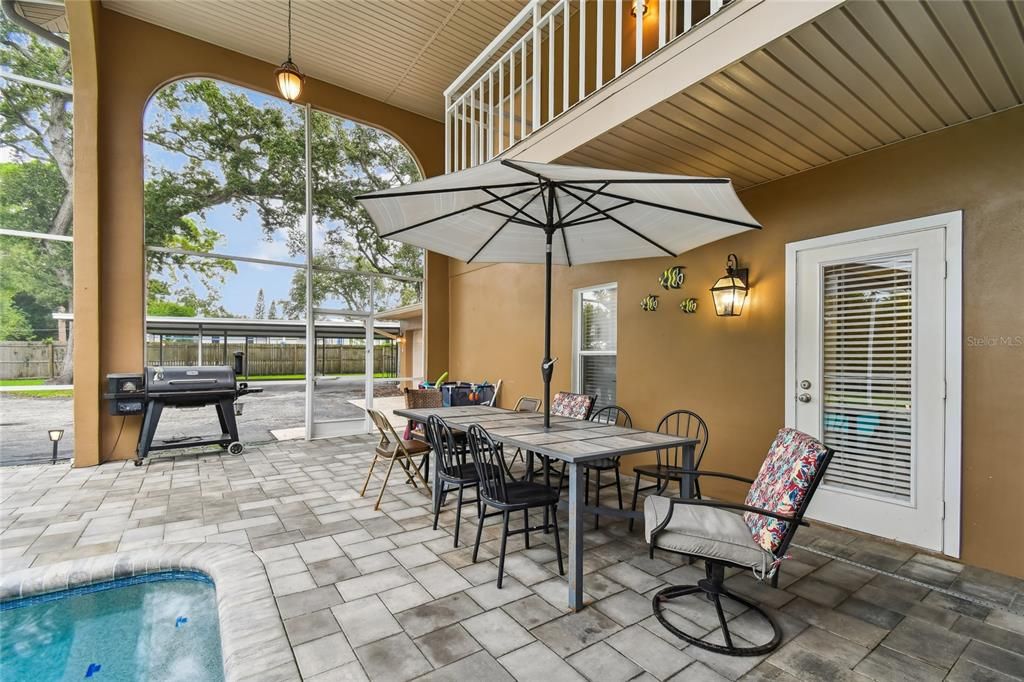 待售: $1,230,000 (5 贝兹, 4 浴室, 4651 平方英尺)