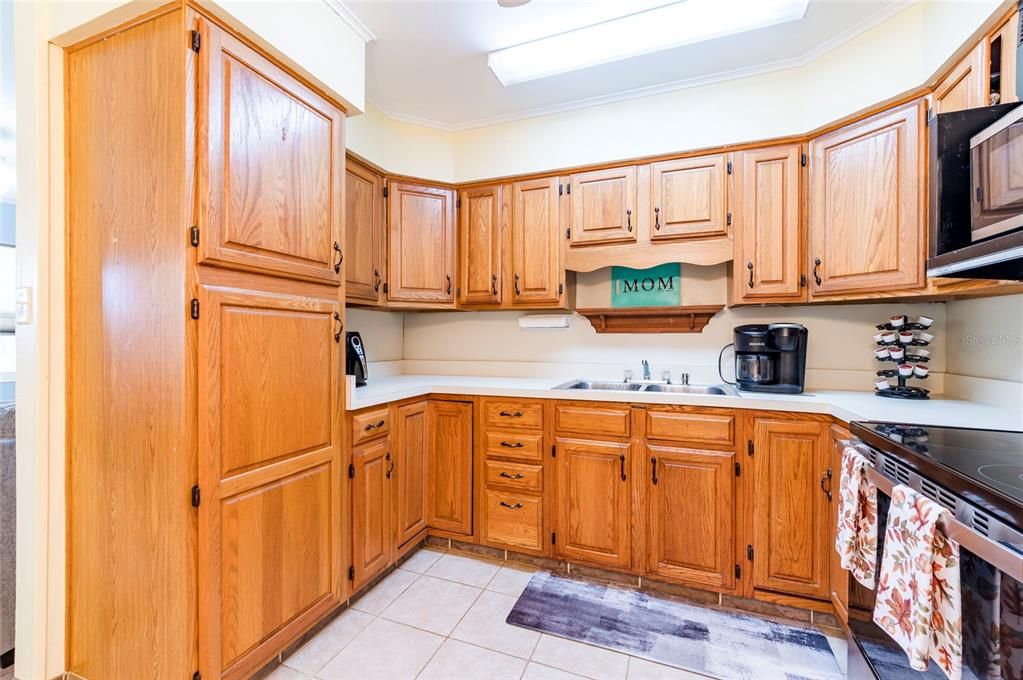 Activo con contrato: $254,500 (2 camas, 2 baños, 1194 Pies cuadrados)