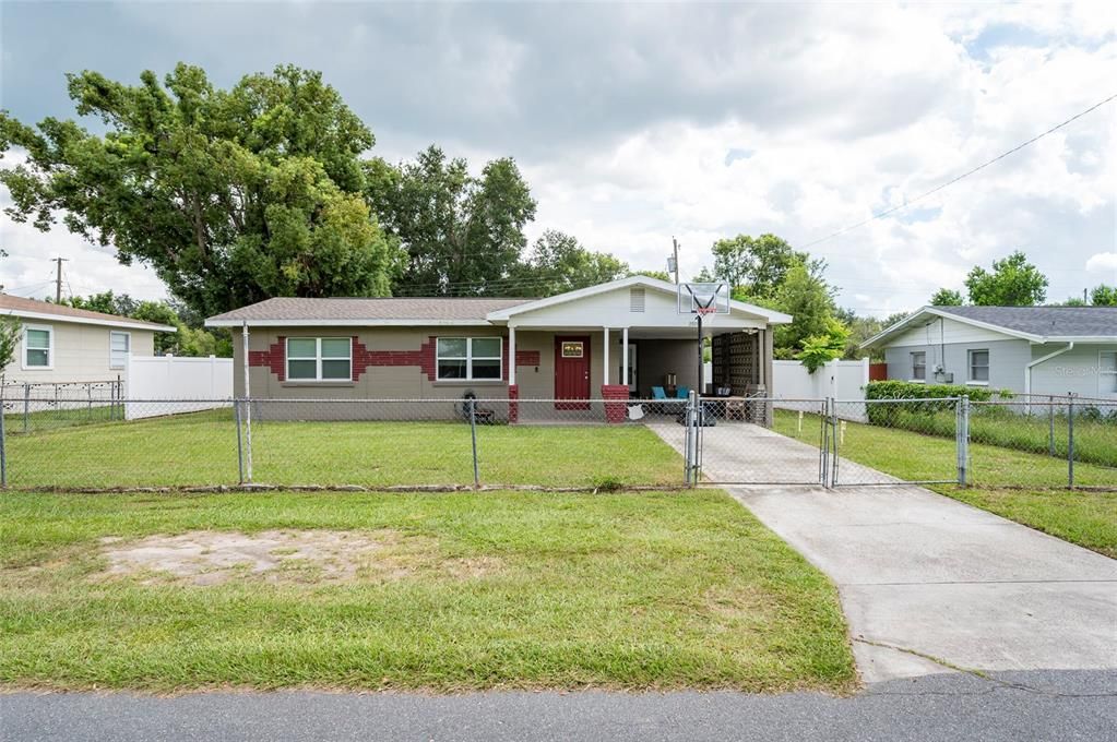 Activo con contrato: $254,500 (2 camas, 2 baños, 1194 Pies cuadrados)