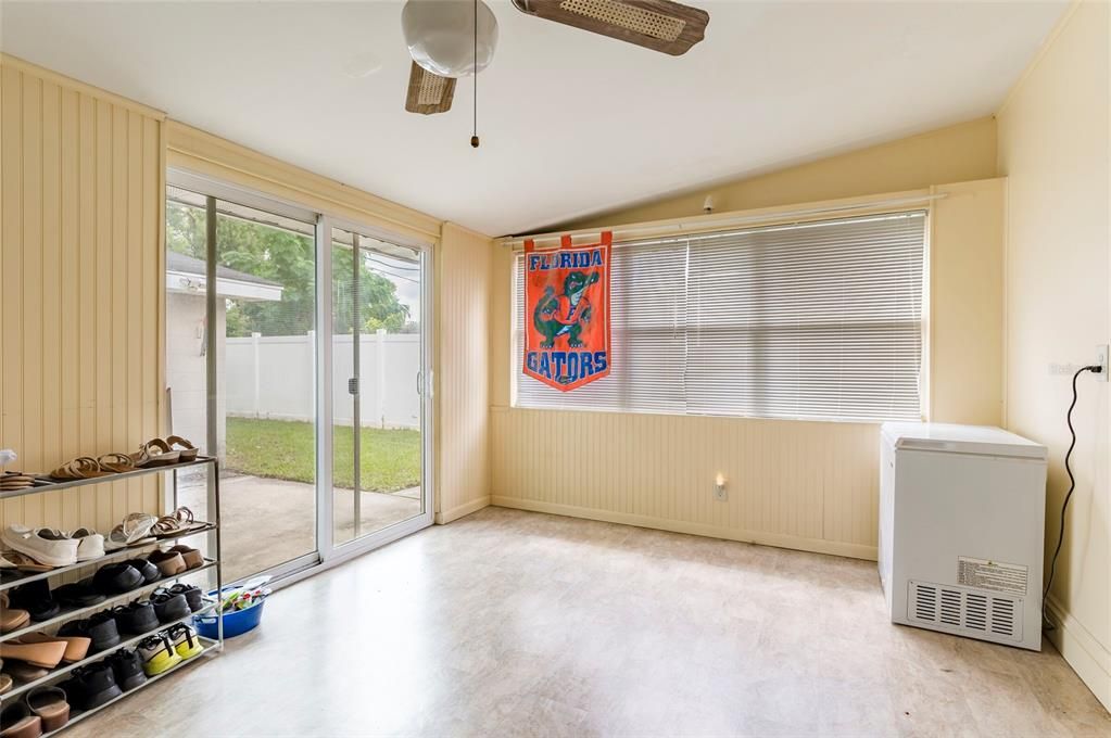 Activo con contrato: $254,500 (2 camas, 2 baños, 1194 Pies cuadrados)