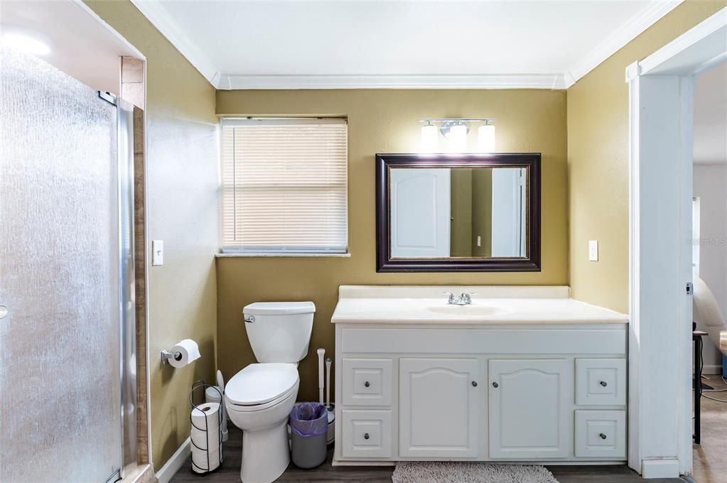 Activo con contrato: $254,500 (2 camas, 2 baños, 1194 Pies cuadrados)