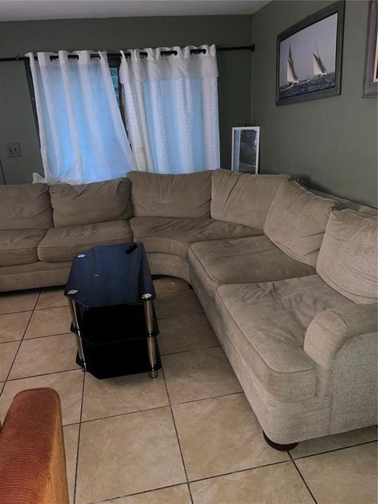 En Venta: $199,000 (3 camas, 1 baños, 912 Pies cuadrados)