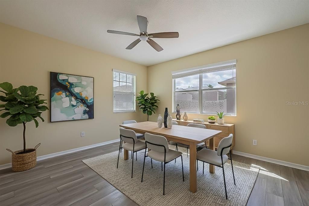 Activo con contrato: $420,000 (3 camas, 2 baños, 1748 Pies cuadrados)