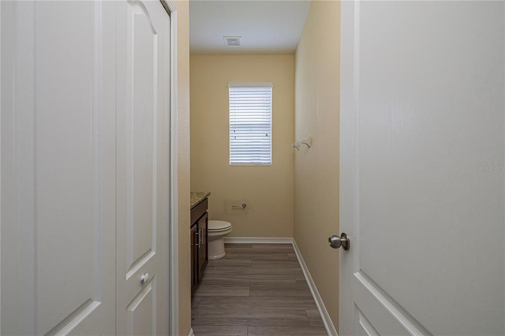 Activo con contrato: $420,000 (3 camas, 2 baños, 1748 Pies cuadrados)