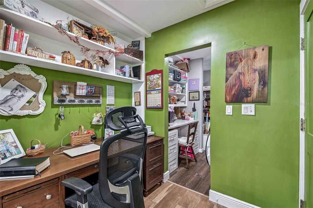 For Sale: $875,000 (5 beds, 3 baths, 3600 Square Feet)