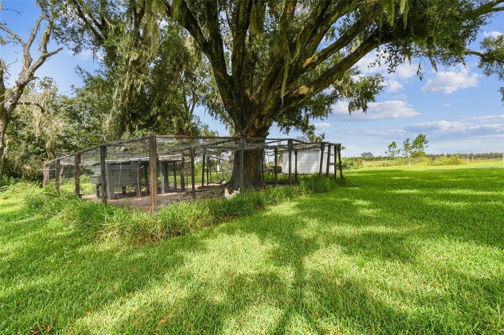 For Sale: $875,000 (5 beds, 3 baths, 3600 Square Feet)