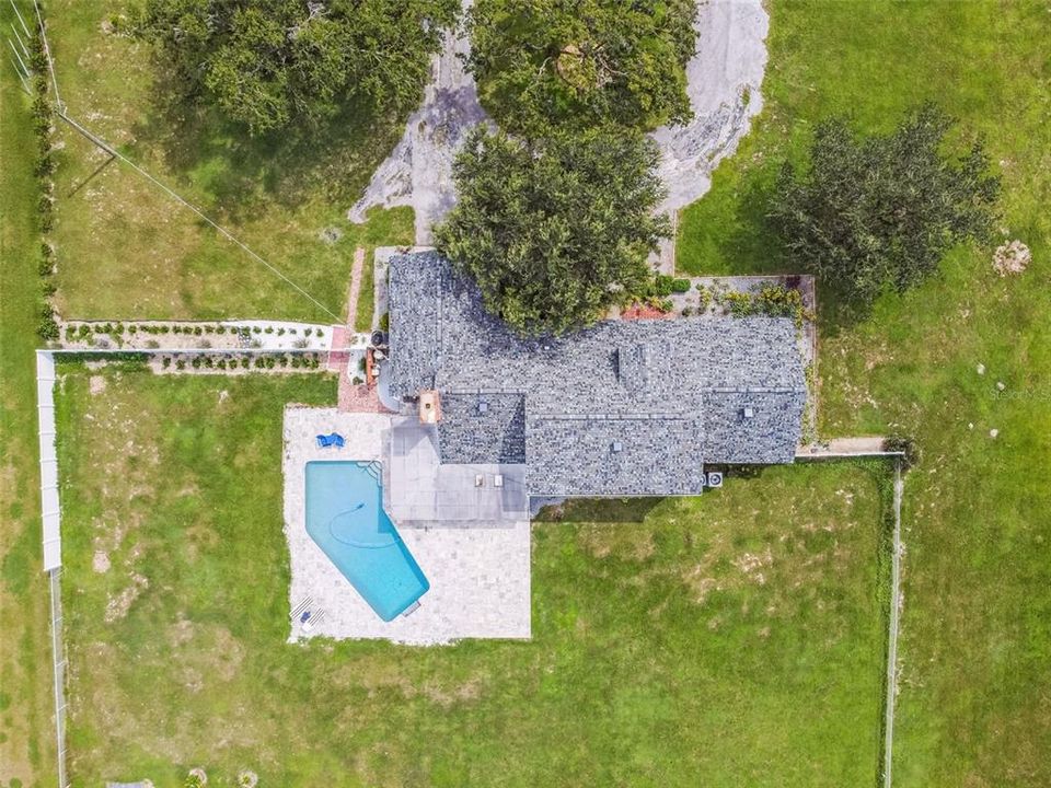 For Sale: $875,000 (5 beds, 3 baths, 3600 Square Feet)