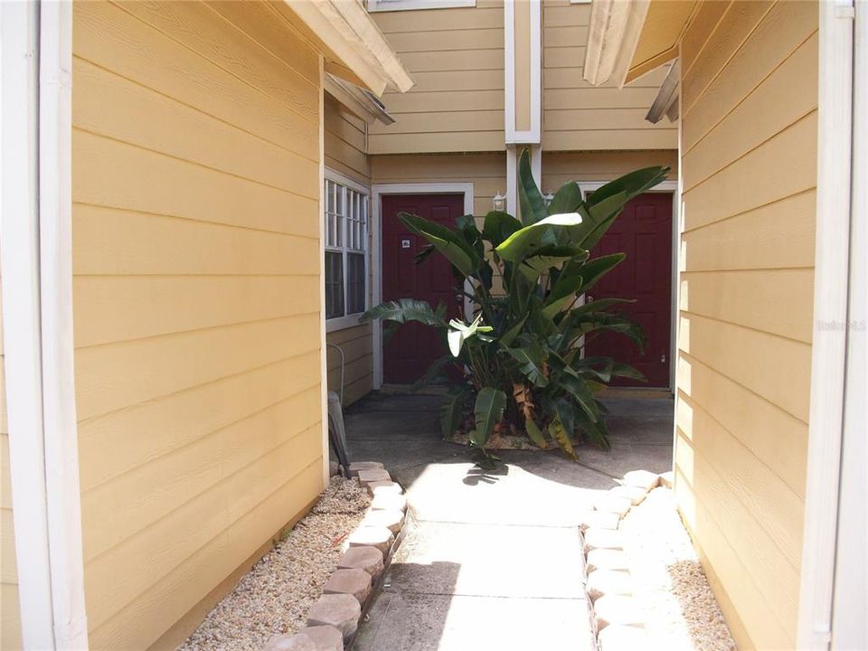 出租: $1,880 (3 贝兹, 2 浴室, 1811 平方英尺)