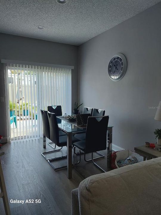 En Venta: $315,000 (3 camas, 2 baños, 1333 Pies cuadrados)