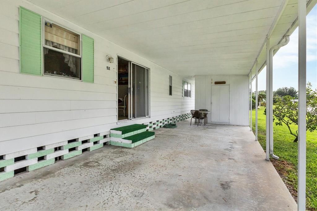 На продажу: $160,000 (2 спален, 2 ванн, 1152 Квадратных фут)