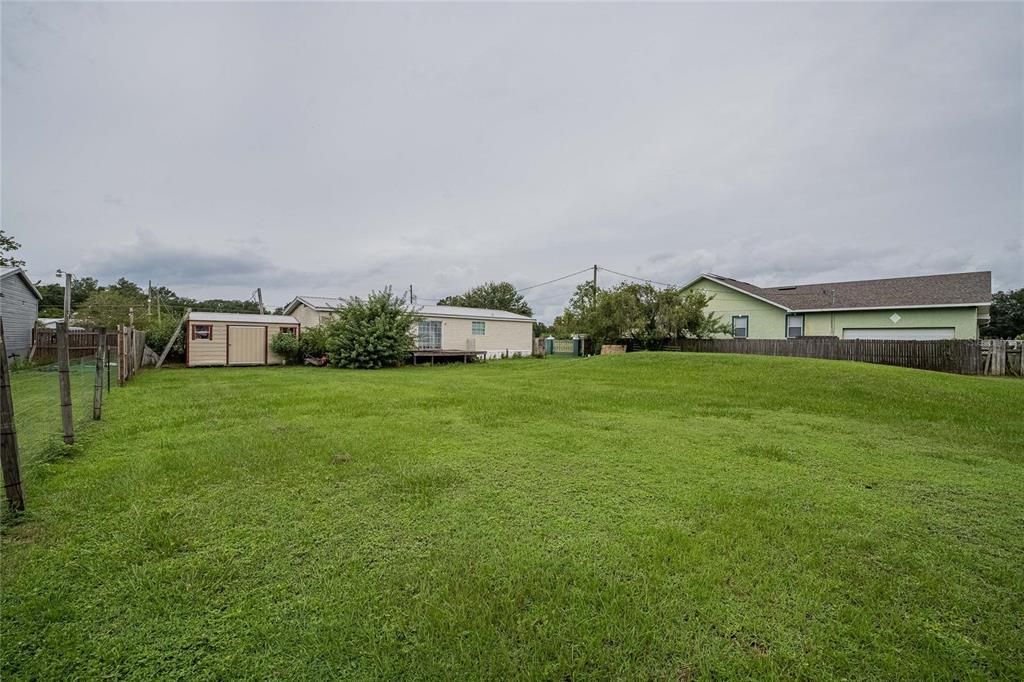 For Sale: $199,900 (3 beds, 2 baths, 1456 Square Feet)