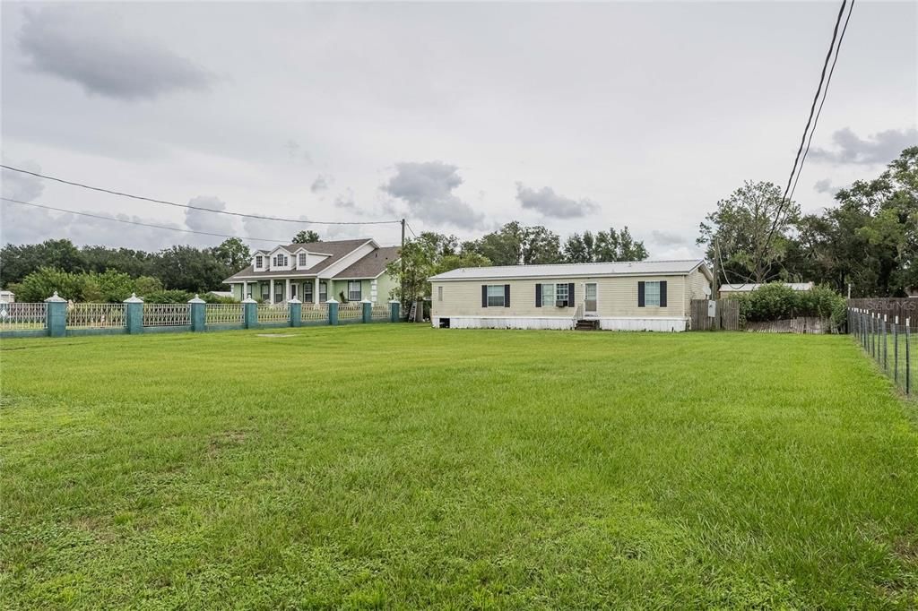 For Sale: $199,900 (3 beds, 2 baths, 1456 Square Feet)