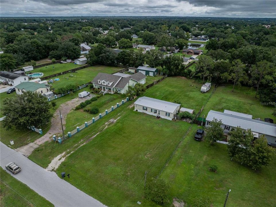 For Sale: $199,900 (3 beds, 2 baths, 1456 Square Feet)