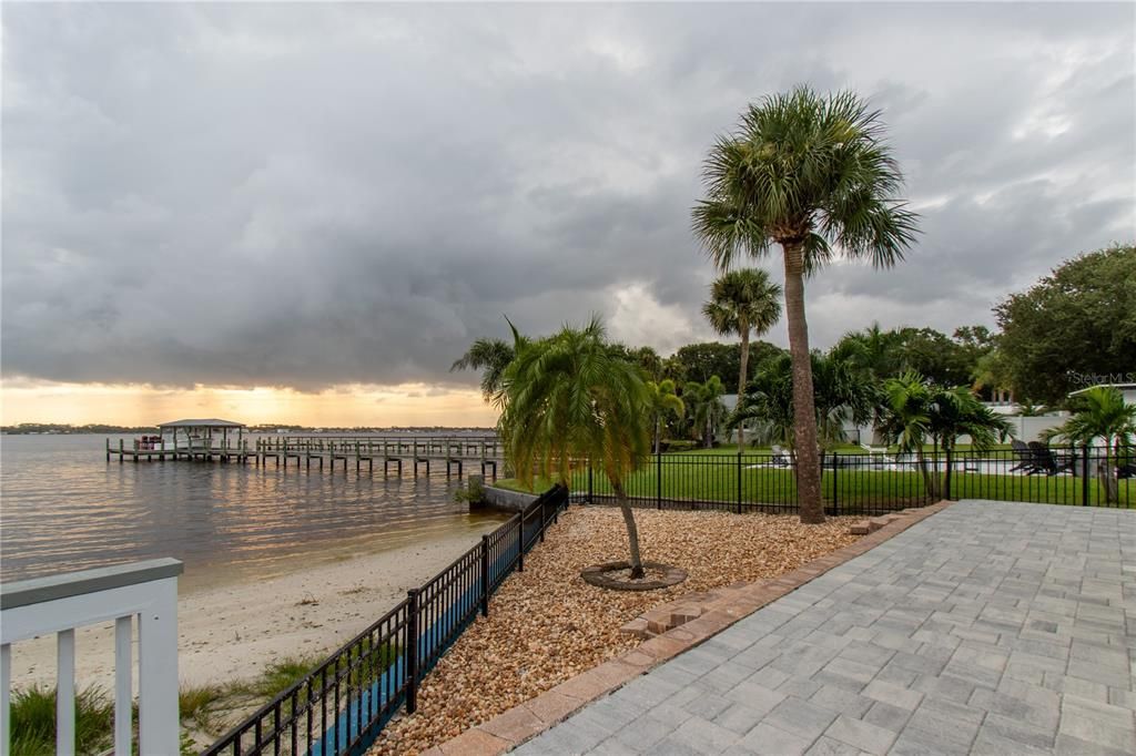 For Sale: $1,350,000 (3 beds, 3 baths, 2384 Square Feet)