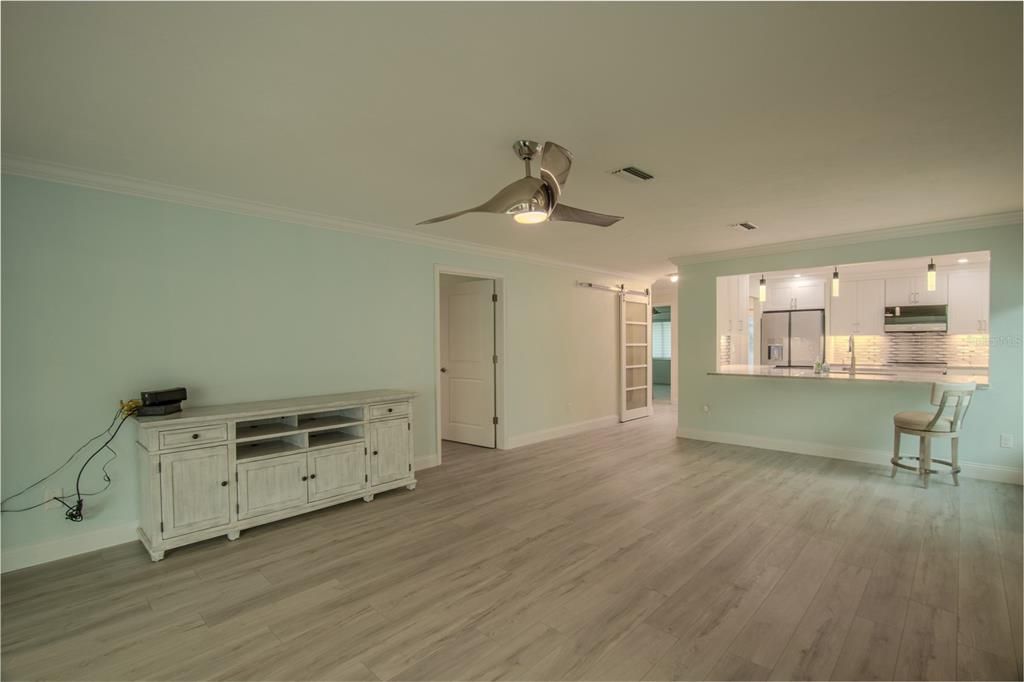 For Sale: $1,350,000 (3 beds, 3 baths, 2384 Square Feet)