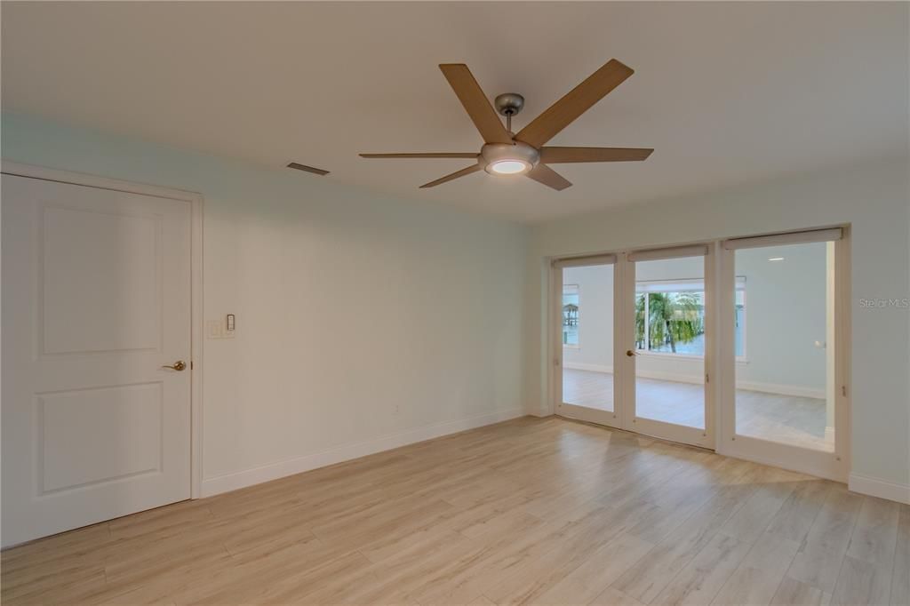 For Sale: $1,350,000 (3 beds, 3 baths, 2384 Square Feet)