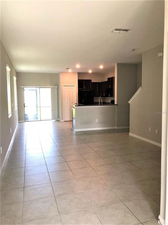 For Rent: $1,900 (2 beds, 2 baths, 1541 Square Feet)