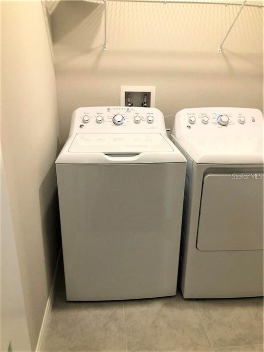 For Rent: $1,900 (2 beds, 2 baths, 1541 Square Feet)