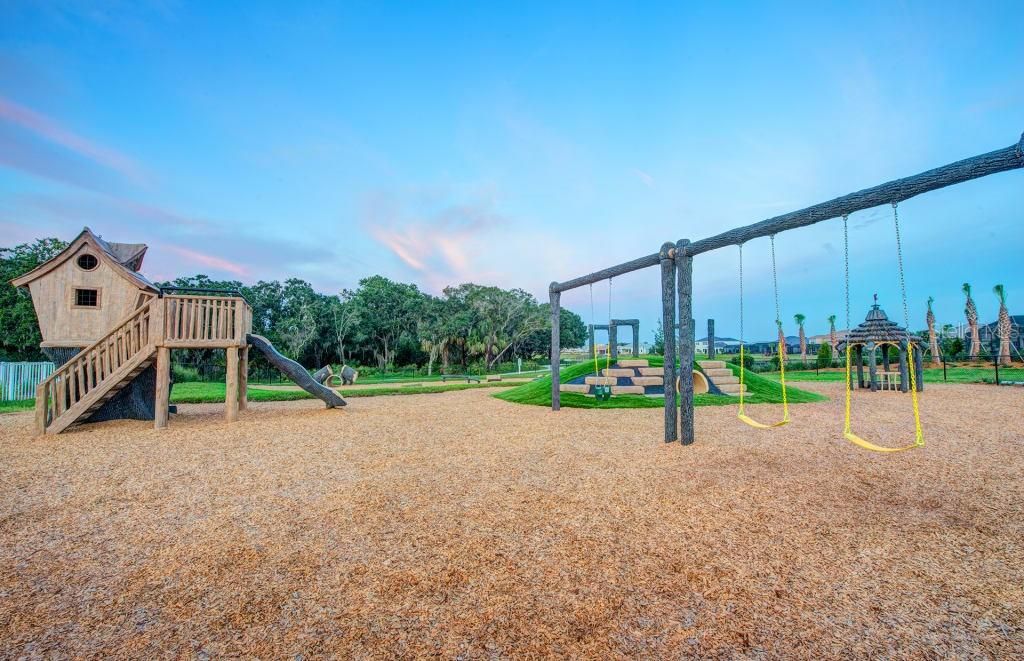 For Sale: $450,000 (3 beds, 3 baths, 1836 Square Feet)