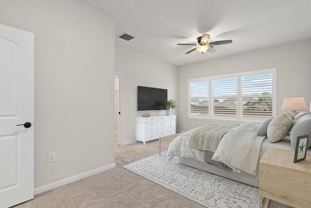 For Sale: $450,000 (3 beds, 3 baths, 1836 Square Feet)