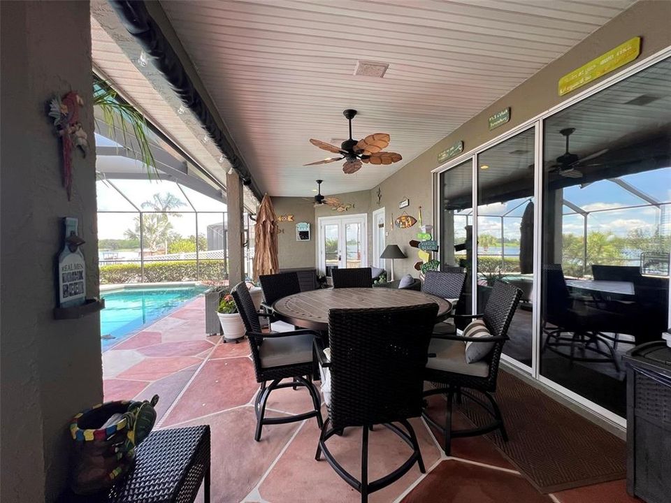 待售: $694,900 (4 贝兹, 3 浴室, 2947 平方英尺)