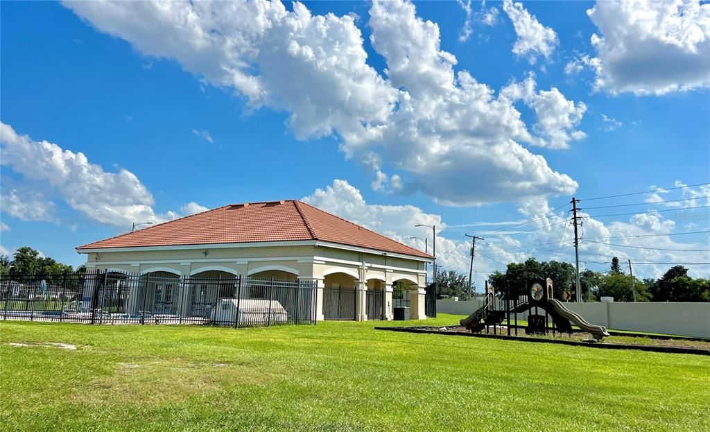 待售: $694,900 (4 贝兹, 3 浴室, 2947 平方英尺)