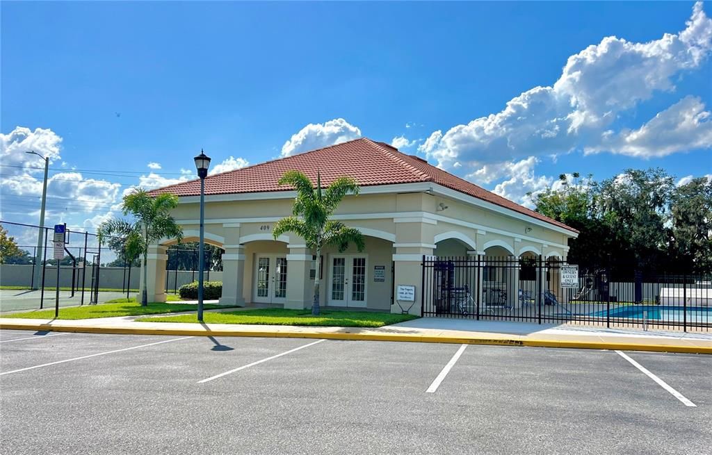 待售: $694,900 (4 贝兹, 3 浴室, 2947 平方英尺)