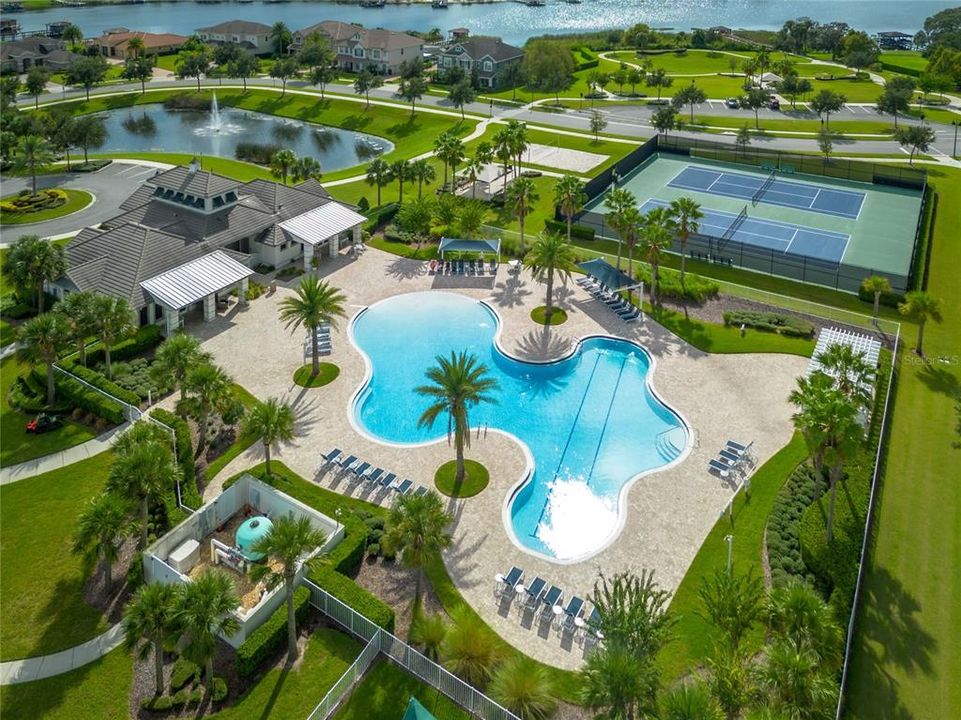 На продажу: $1,012,000 (5 спален, 4 ванн, 3505 Квадратных фут)